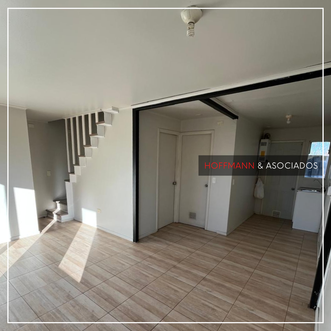 Valdivia - Hermosa Casa de 2 Pisos en Torreones Nte,